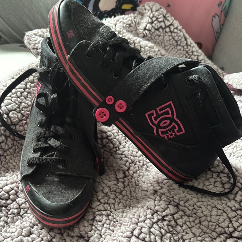 DC Black and Pink Sneakers